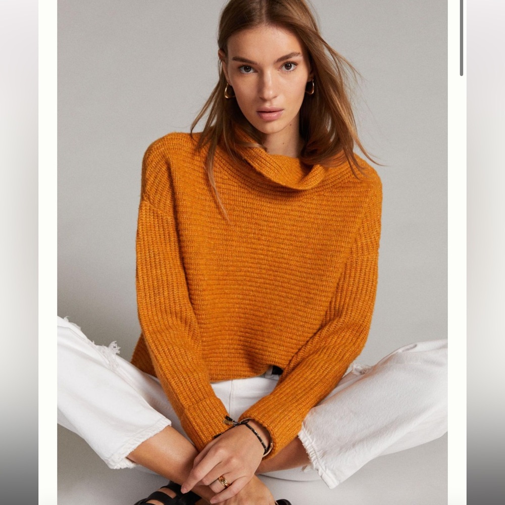 Anthropologie pilcro Cowl Neck Sweater in honey size small
